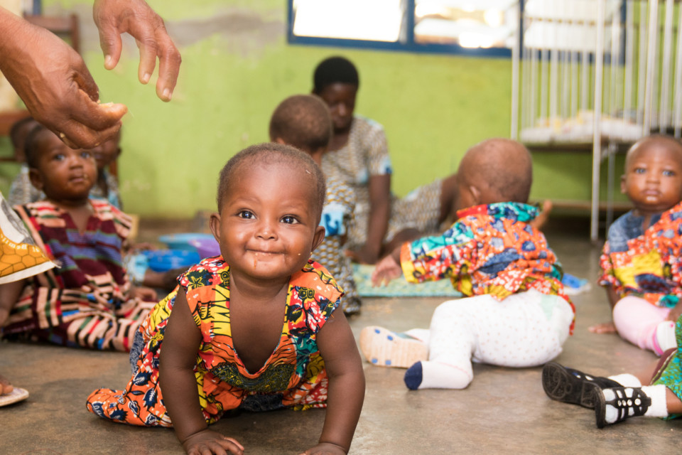 Mmbh Child In Nursery